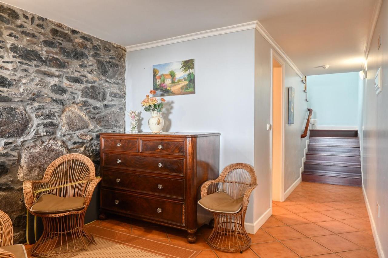 Casa Do Pombal, A Home In Madeira アルコ・ダ・カリェタ エクステリア 写真
